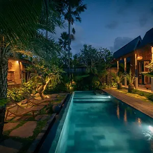 Kubu Kayu , Seminyak (Bali) Indonesia